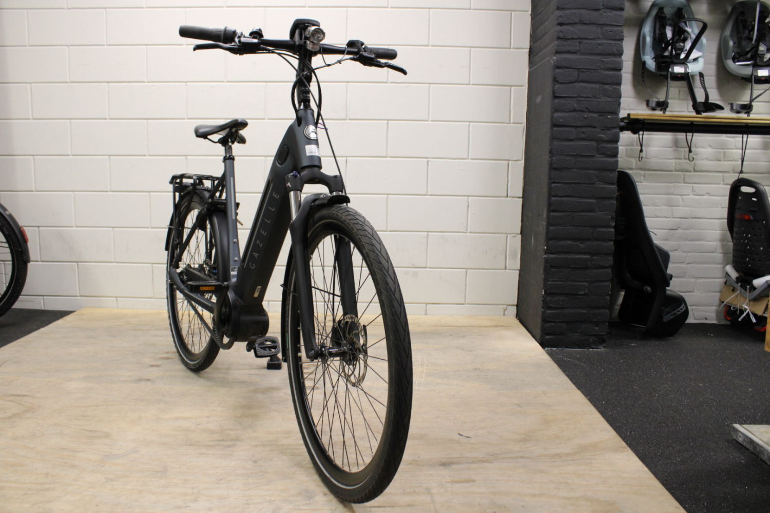 Gazelle Ultimate C380 57cm 500wh 2022 – 9233km - Afbeelding 2